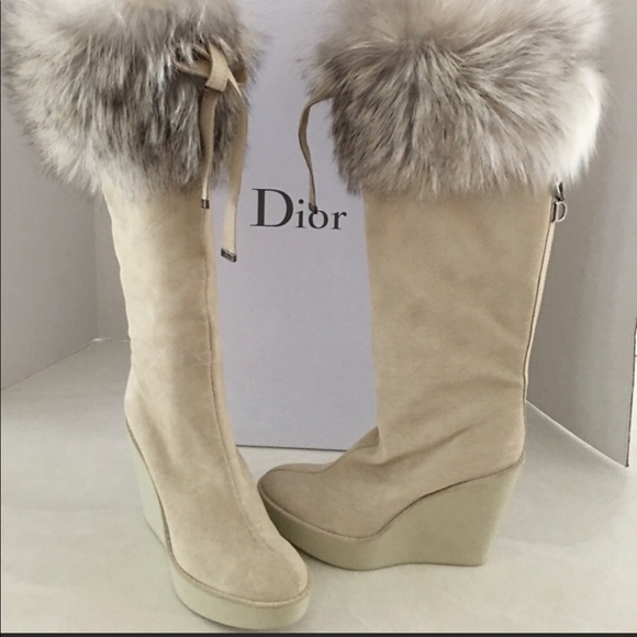 dior fur boots